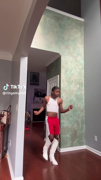 Mariah Carey's 'Type: Dangerous' Performance Highlights