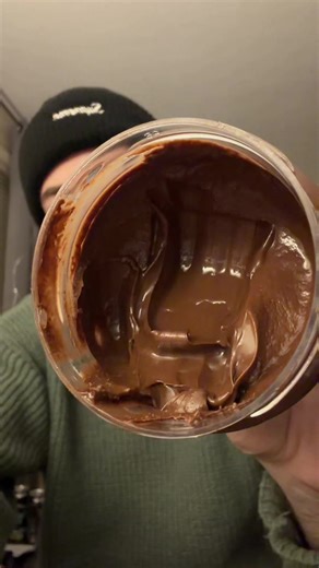 Delicious Chocolate Hazelnut Spread for Healthy Snacking