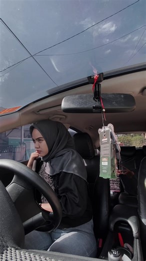 Driving Alone: Tips for Solo Road Trips