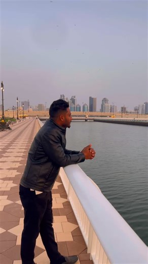 Eliash Hussain on Instagram: "Har cheez par react karna zaroori nahi hota 🌿"