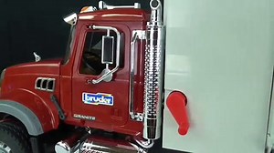 Bruder Mack Granite Side Loading Garbage Truck - A Video Review by Toys Etc Australia