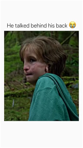 Xz Community | Movie & Memes on Instagram: "Wonder (2017): In a world where first impressions can be harsh, August “Auggie” Pullman (Jacob Tremblay) faces the challenge of starting mainstream school for the first time, after years of being homeschooled due to a facial difference. Brave and determined, he navigates the ups and downs of friendship, bullying, and acceptance, learning to show the world who he truly is beyond his appearance. Supported by his loving parents Isabel and Nate (Julia Robe