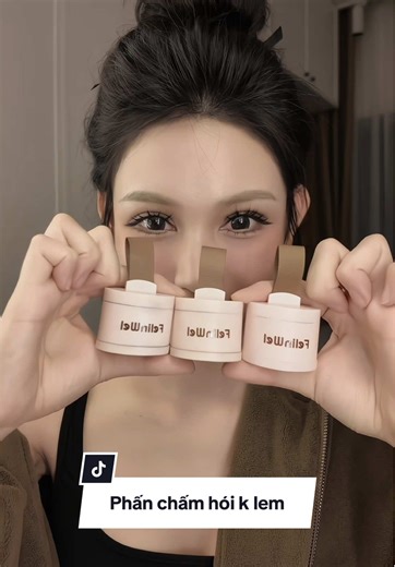 Phấn Chấm Hói: Bí Quyết Tóc Đẹp Đầy Sang Trọng