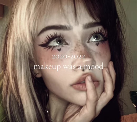 Exploring 2020-2022 Makeup Trends