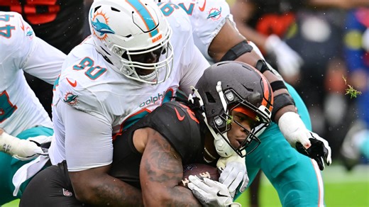 Kenneth Grant shows why Miami Dolphins drafted him in Bucs victory