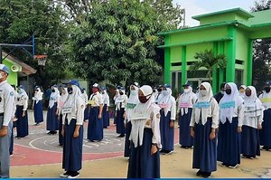 Susunan Upacara Pembukaan MPLS (Masa Pengenalan Lingkungan Sekolah) - Sonora.id