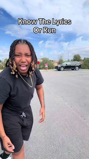 PART 2 😂😂🔥🔥🔥 #fruitandpree #challenge #knowthelyrics #funny #run | know the lyrics or run