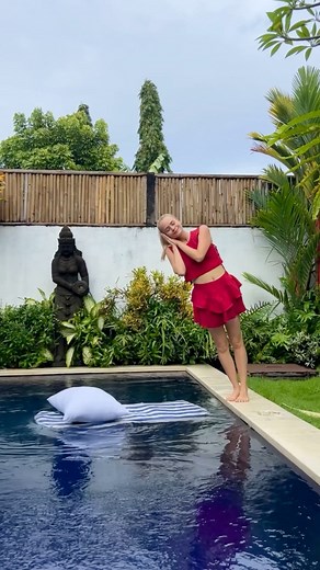 Do you like my bed?😜 #challenge #travel #isabellafro #fun | Isabell.afro