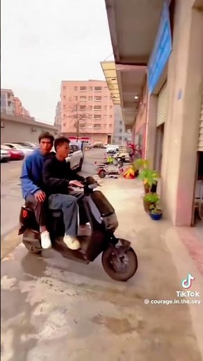 Caídas graciosas virales. #funny #humor #memes