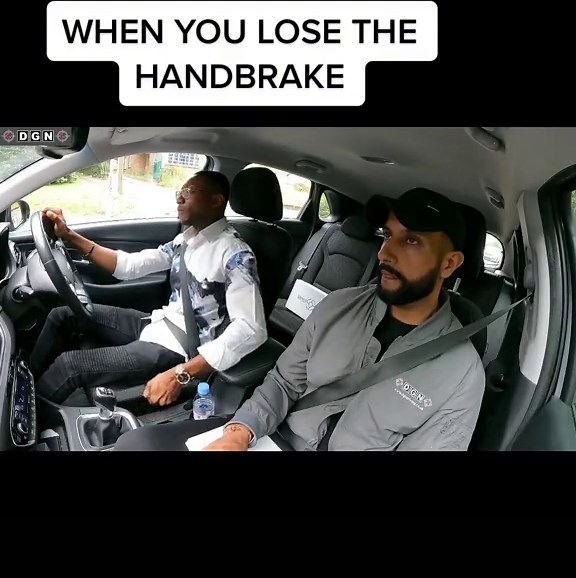IT HAPPENS 😂 #drivinglessons #drivingtest #drivingschool