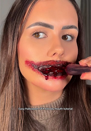 Easy Halloween SFX Makeup Tutorial for Bloody Effects