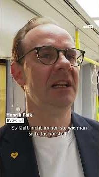 XXL-Straßenbahn Urbanliner fährt 🚊