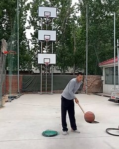 1.5M views · 10K reactions | He doesn't miss a single shot  | Bloom | Facebook