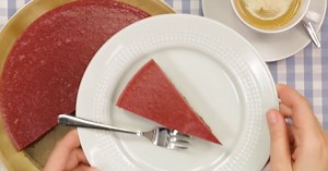 Nepečený slivkový koláčik | RECEPTY.sk