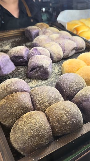 ✨ Freshly Baked Filipino Pastries — Available Today! ✨ New to Filipino bread? Here’s what we have: 🥖 Pandesal – A classic Filipino bread roll. Soft, fluffy, lightly sweet, and coated with breadcrumbs. Perfect with coffee or butter. 💜 Ube Pandesal – Our pandesal infused with ube (purple yam). Slightly sweet, colorful, and delicious on its own or with cheese. 🌱 Monggo Ensaymada – A soft, buttery bread filled with sweet mung bean (monggo) paste. Rich, comforting, and perfect for merienda. 🥥 Pan