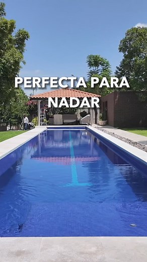 Conoce el diseño de esta increíble alberca, en la que se puede tanto nadar, como divertirte de forma segura 🌊✨#alberca #aquitectura #lujo #diseño | Albercas Aqua