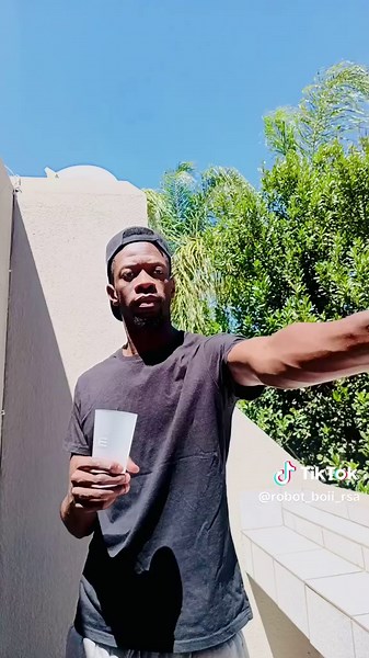 Freshness vs Festive: The Ultimate 6 Pack Challenge