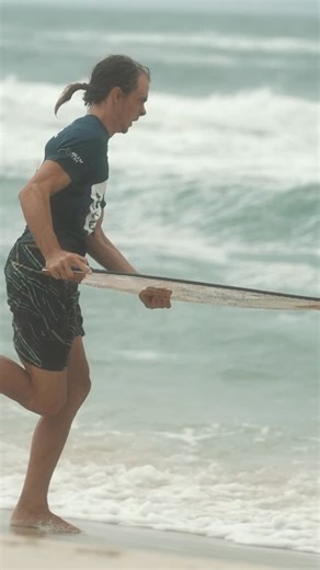 @skimdylan with the heavy stomp to claim “Best Trick” during the PCB Skim Jam. Check out the full recap of the event on the blog! Link in bio⚡️/ 🎥: @devindmedia #skim #zapskimboards #zapped4life #ridethelightning #madeinamerica #skimboarding #skimboard | Zap Skimboards
