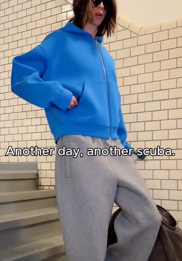 Stylish Scuba Hoodie Trends for Weekdays