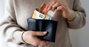 Evo koliko danas iznosi srednji kurs za evro