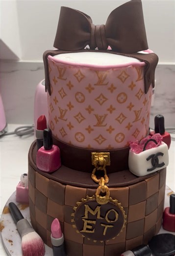 Louis Vuitton Makeup Cake Recipe and Design Ideas