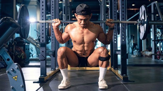 I’m a personal trainer, and you just need these 5 essential exercises to build a strong squat