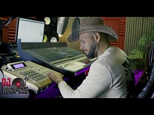 Making A Beat Using Splice App And Akai MPC 3000