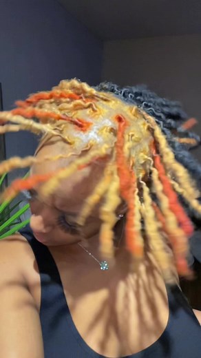 New color who dis? 🍊#blackgirltiktok #locjourney #locs #locstyles #fyp