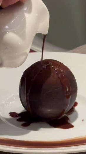 14K views · 223 reactions | Cruise life is all about trying new food! Indulge in a culinary adventure with endless food options onboard! From gourmet delights to mouthwatering desserts, this floating foodie paradise has it all! #cruisefood #cruisefoodie #cruisetipsandtricks #carnivalcruise #carnivalcruisefood #summervacation #cruiseradio | Cruise Radio | Facebook