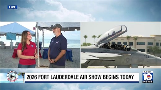 U.S. Air Force Thunderbirds headline 1st day of Air Dot Show Fort Lauderdale