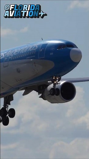 ✈️ Airbus A330 Cockpit Closeup Landing at Miami Int'l Airport | Plane Spotting in 4K