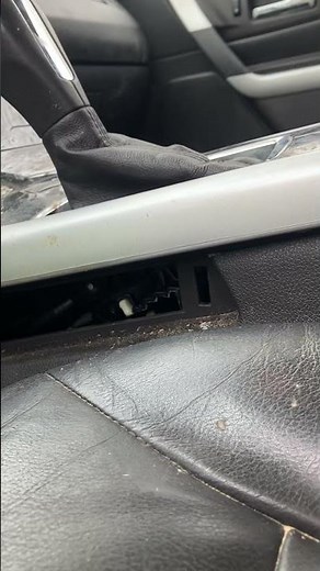 2007-2014 ford edge shift lock override no key dead battery. How to put in neutral