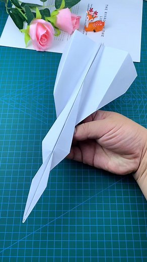 The strongest sixth-generation fighter on the surface of the origami #paperplane #handmade #paper #handmade diy #Homemade Toys #origami #origamiart #art #handmade #paperart #paperfolding #paper #papercraft #origamipaper #papiroflexia #origamilove #diy #origamiartist #papercrafts #origamilovers #instaorigami #craft #origamiwork #d #design #creative #artist #paperartist #love #origamicrane #modularorigami #origamifun #paperfold #kusudama #origamicraft paper craft | paper craft