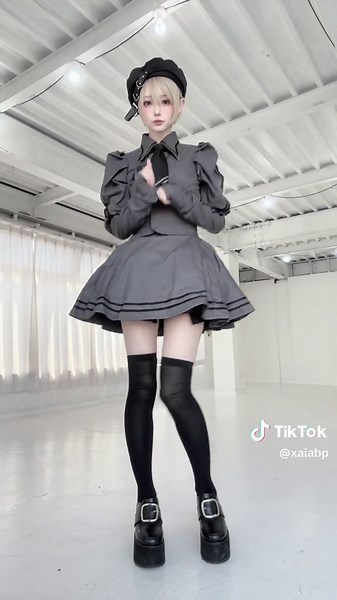 可愛いショートヘアダンス動画集