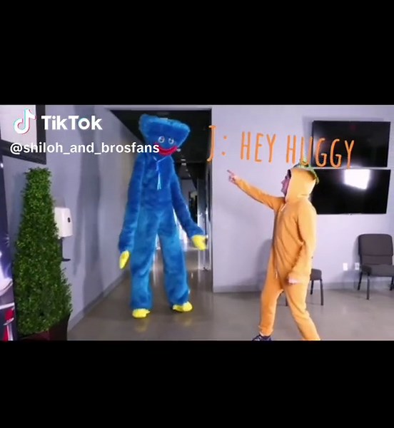 Shiloh and Bros Dumb Ways to Die feat. Judah