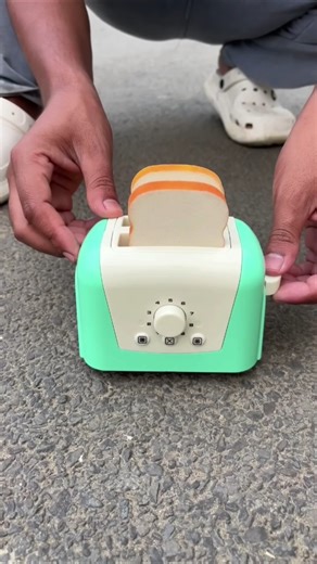 2Ta New Biscuit Toaster Machine testing & boxing #toys #funny #entertainment