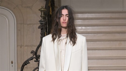 Kenzo Women’s Fall 2025: Pulling a Rabbit Out of the Hat