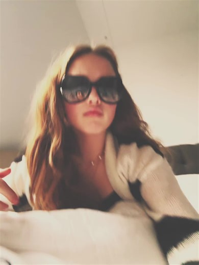 Video's van 🏑ackie (@jackie_unfilltered) met Starman David Bowie - TOBY !! 🫶🏻