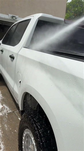 Waterproof Tonneau Cover | Save 20% Code:OMG20