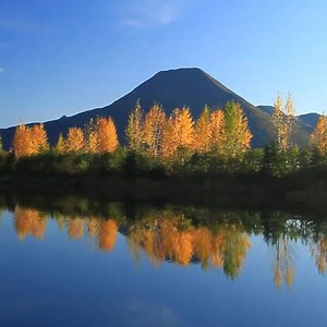Autumn Colors And Gorgeous Reflections In Full Bloom! Video Taken By @akshiloh On Instagram. Love Alaska? Like Us! > I Love Alaska | The Alaska Frontier