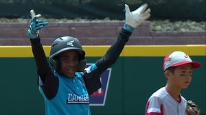 Martinus ropes 2 RBI double off the wall