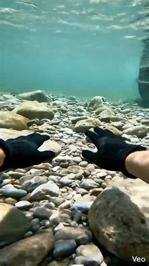 I Found a Lost Sailor's Compass While Scuba Diving! ⚓️ #TreasureHunting #underwater #asmr