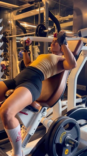 Incline Chest press machine !! #chestworkout #chestday #chestexercises #chest