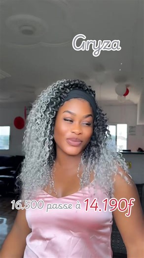 Vidéos de QueenOshop (@queenoshop) avec son original - Kommander Samo Samo