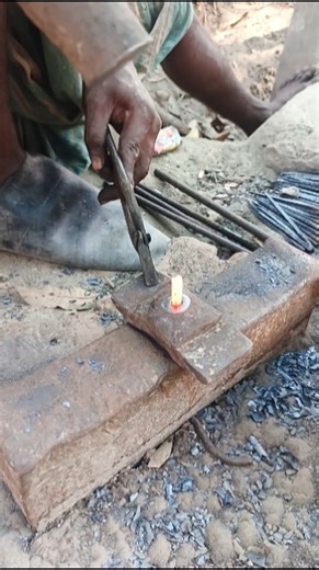 Watch How a Blacksmith Turns Iron into Art with Fire and Hammer #blacksmith #satisfying #viral