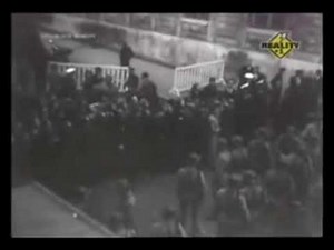 Execution of Eugene Weidmann – The Last Public Execution by Guillotine (1939)
