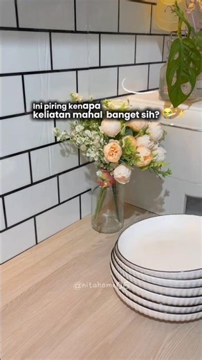 Gak nyangka piring ini keliatan semahal ini 😭✨