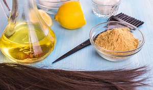Bid Goodbye to all Your Hair and Scalp Problems with these Mustard Oil Hair Masks!