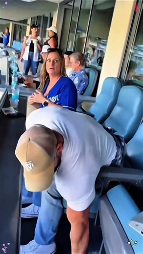 Emotional Soldier Family Reunion Surprise