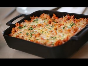 Beth's Cheesy Pizza Pasta Bake Recipe | ENTERTAINING WITH BETH